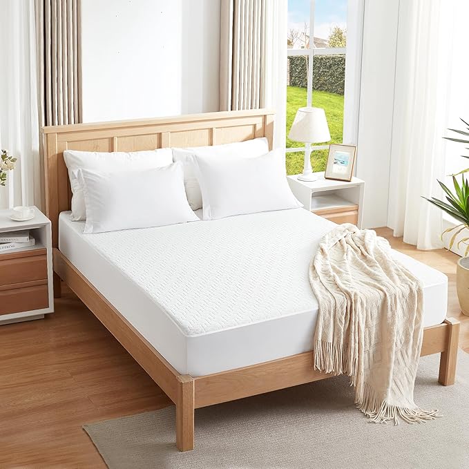 Hanherry 100% Waterproof Mattress Protector Queen Size, Mattress Cover 3D Air Fabric Cooling Mattress Pad Cover Smooth Soft Breathable Noiseless, 8''-21'' Deep Pocket