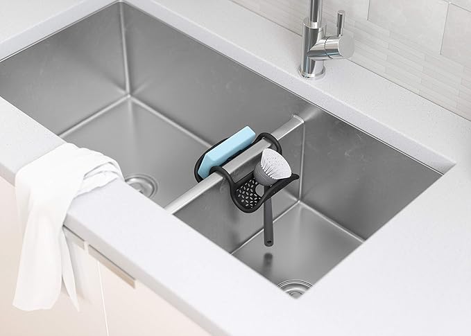 Umbra Sling Flexible Sink Caddy, Non-Slip – Holds Sponge and Scrubbing Brush or Dishrag, Storage for Multiple Tools for Washing Dishes, Black