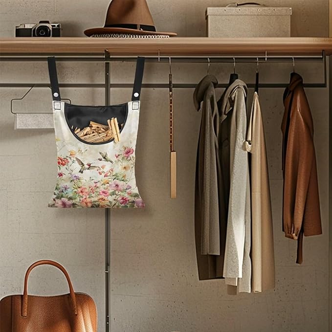 Hummingbird Pink Clothespin Bag, Large Clothes Pin Hanging Bag, Pin Bag with Large Opening for Clothes Lines Outside Yard Home Decoration