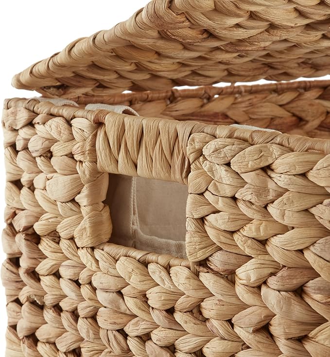 Casafield Large Laundry Hamper with Lid and Removable Liner Bag - Natural, Woven Water Hyacinth Rectangular Laundry Basket Sorter for Clothes and Towels